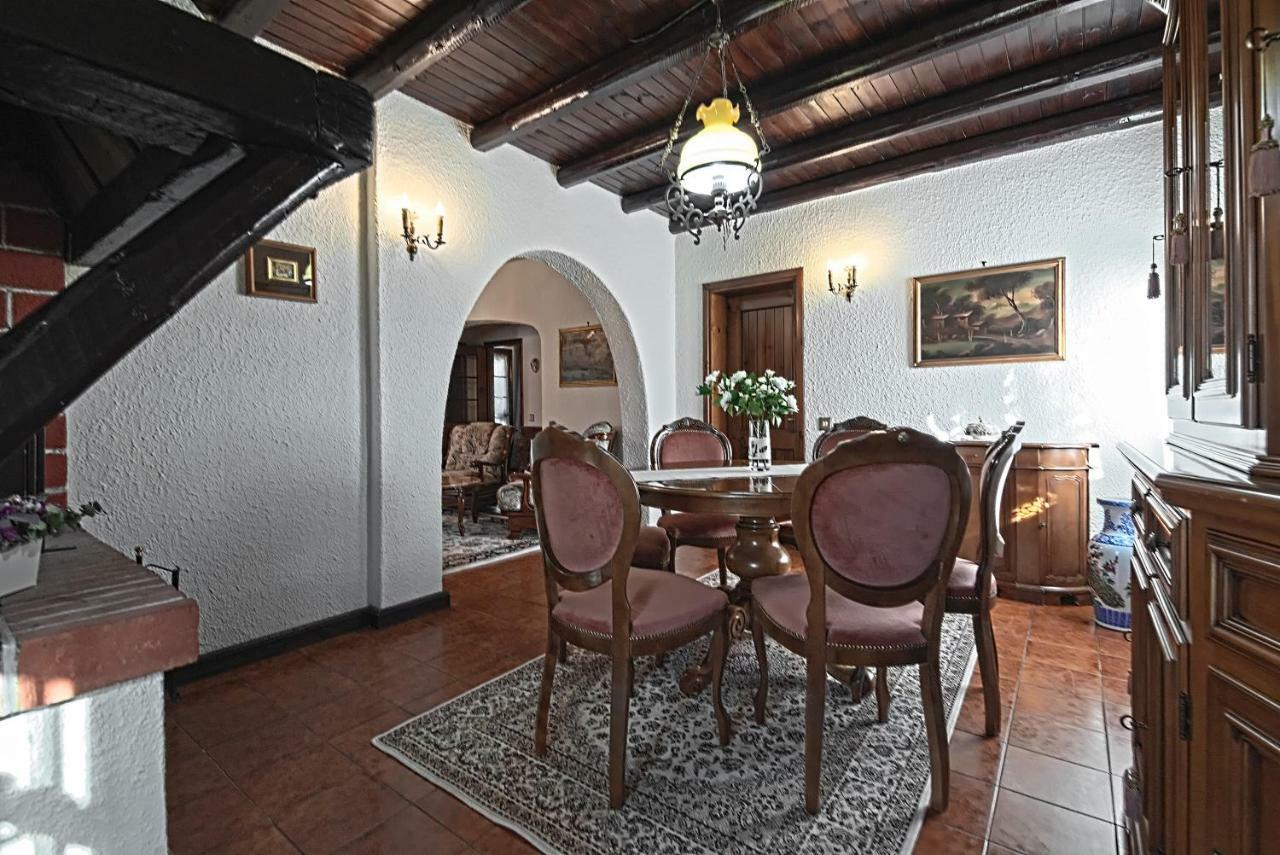 Vila Vecchia Favola House Quarto dʼAltino Exteriér fotografie