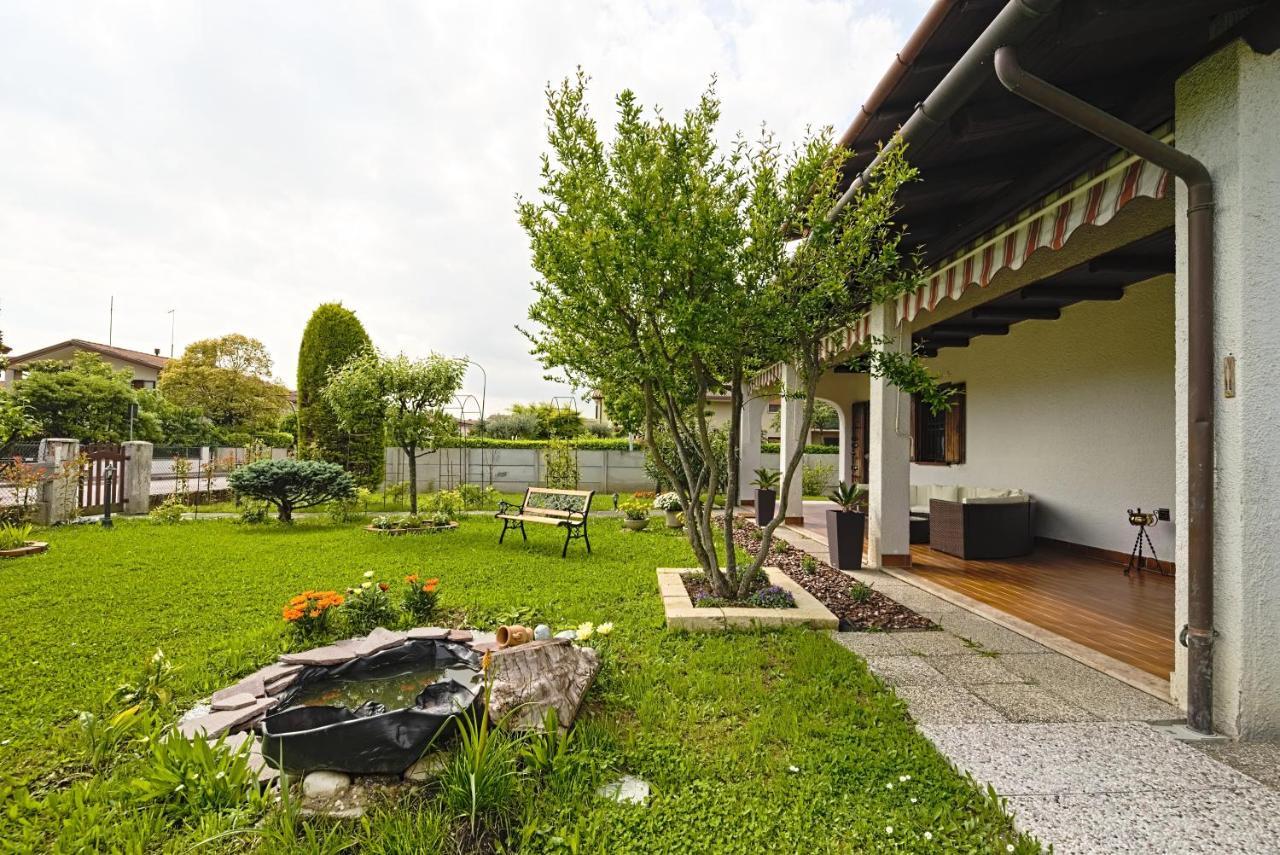 Vila Vecchia Favola House Quarto dʼAltino Exteriér fotografie